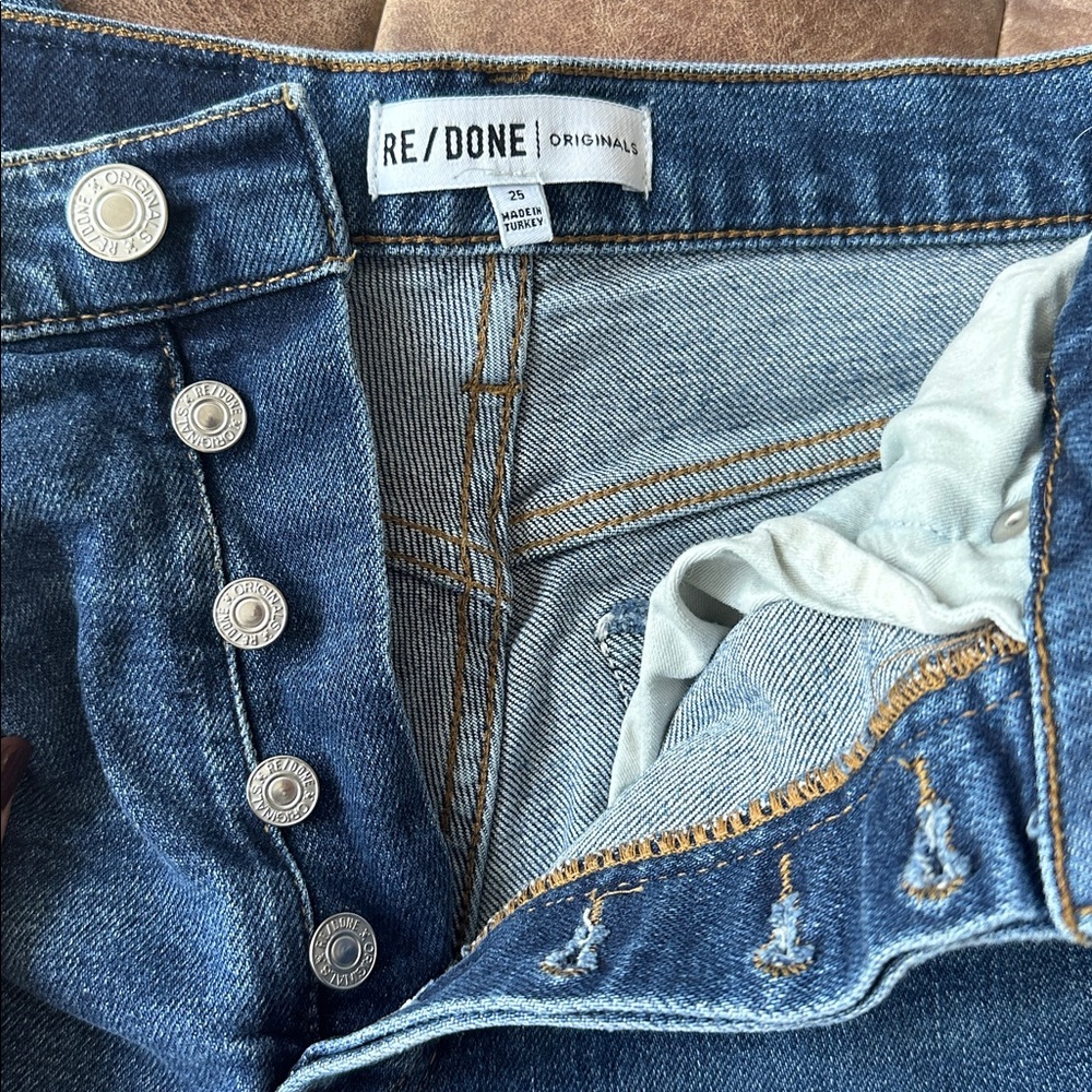 Re/Done High Rise Destroyed Jeans - Picture 6 of 14